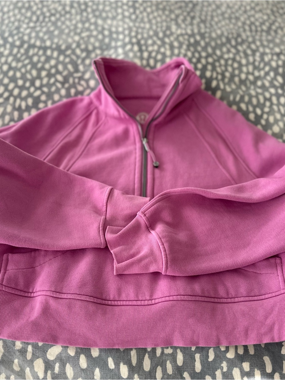 Women’s Lululemon Scuba 1/4 zip sweatshirt
